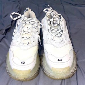 Balenciaga size 10